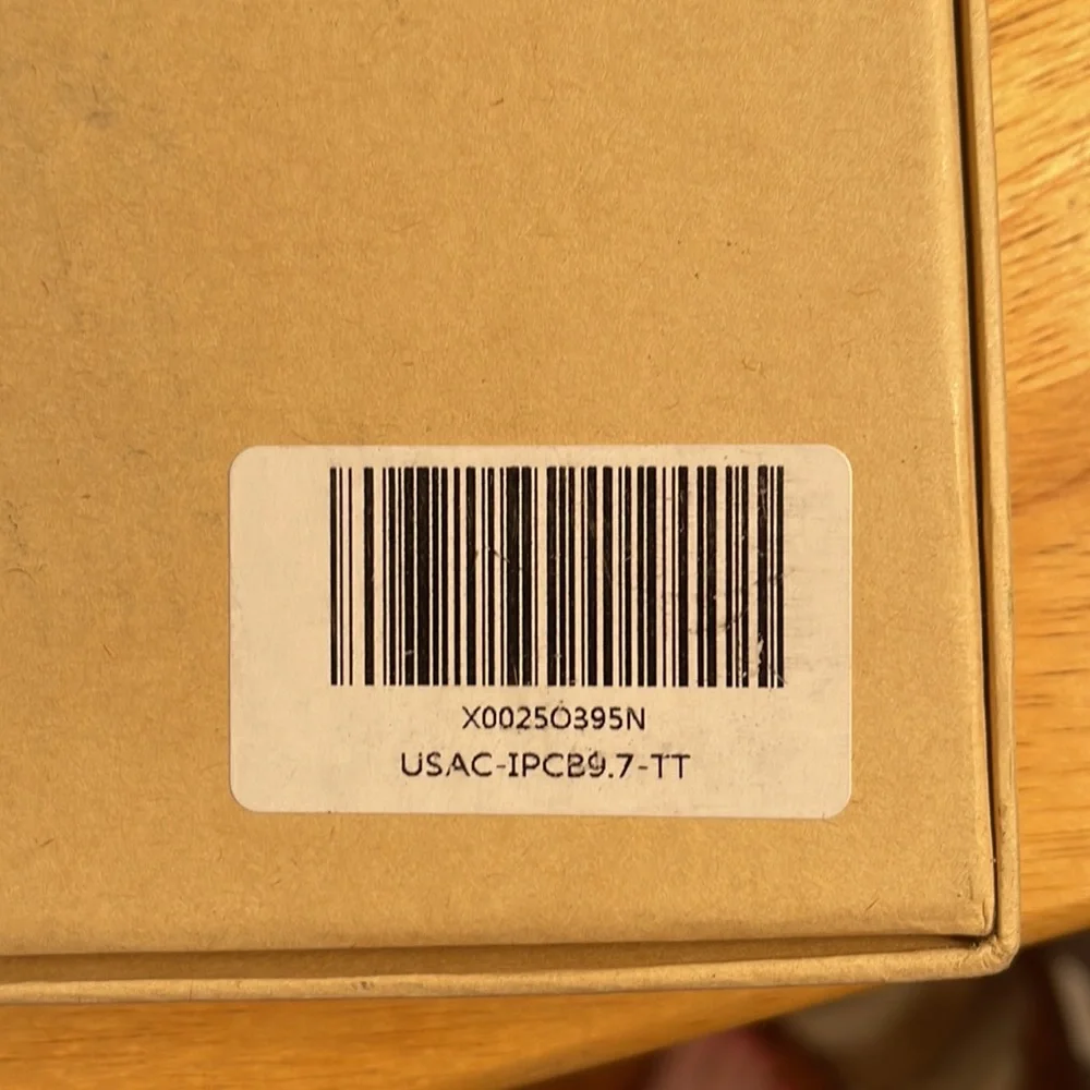 NIB iPad Smart Keyboard 🎹 size 9. 7